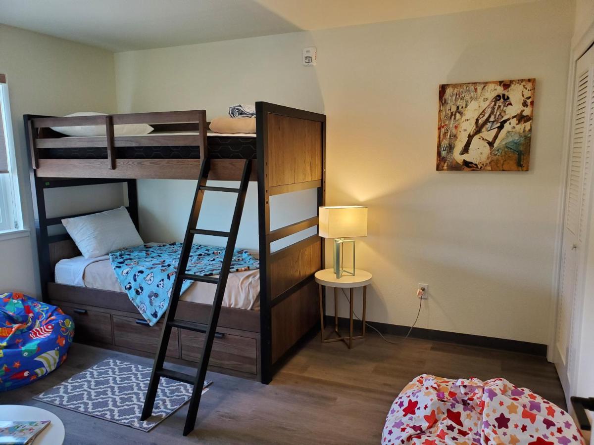 Motel Moonstone Moclips